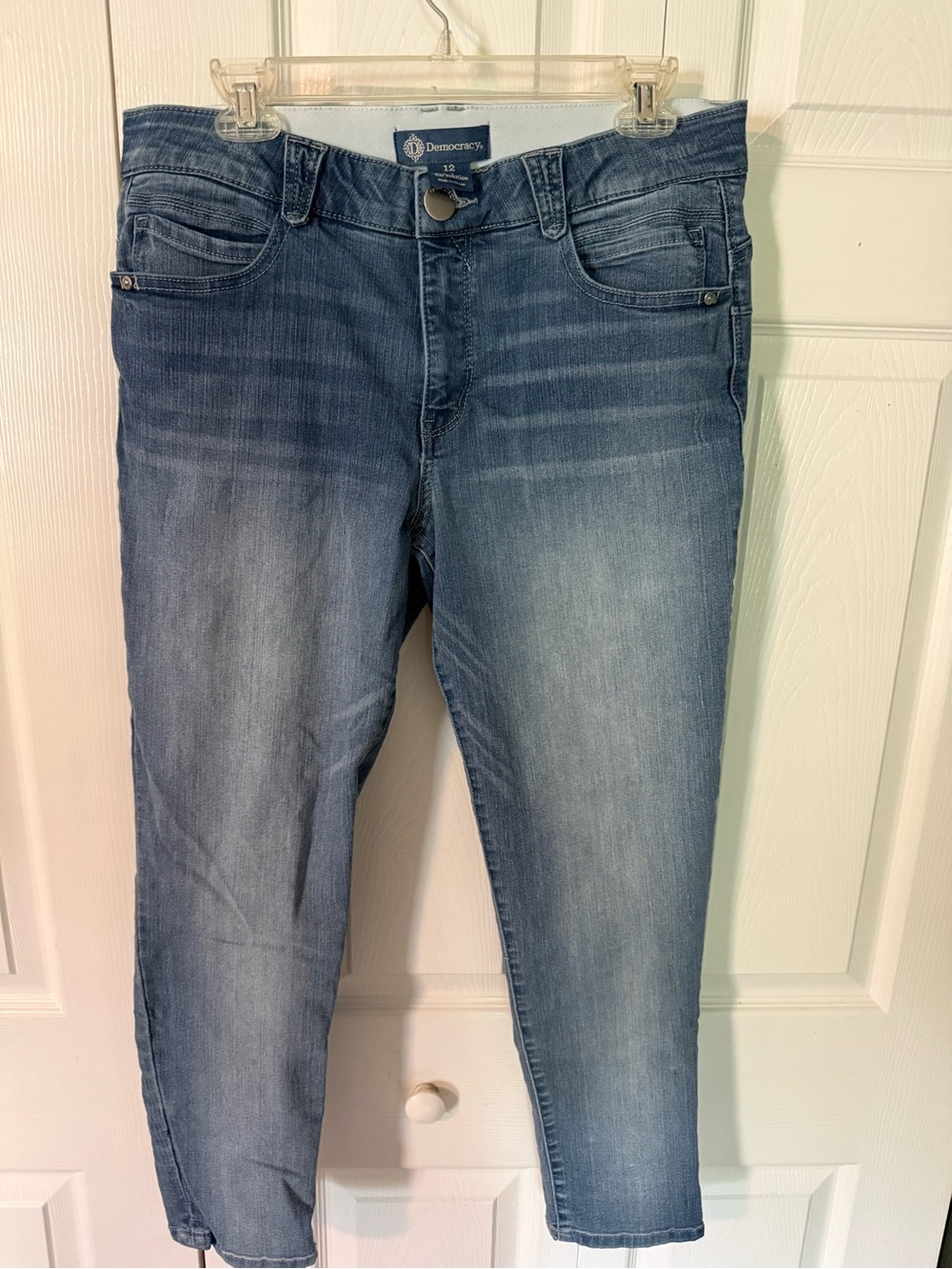 Democracy Light Blue Ankle Crop Straight Jeans
